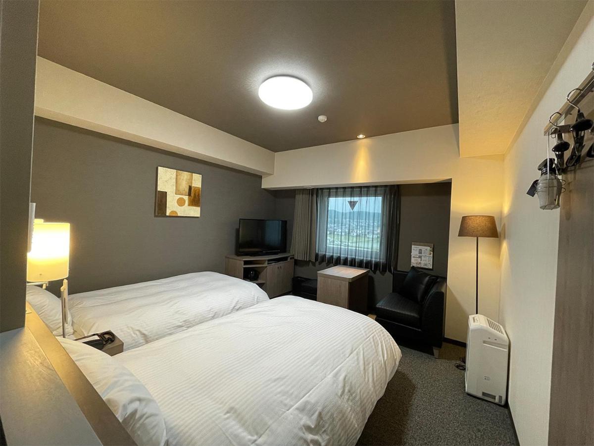Hotel Route-Inn Saku Minami Inter Eksteriør billede